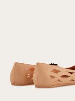 Ferragamo Hug buckle ballet flat - Image 3